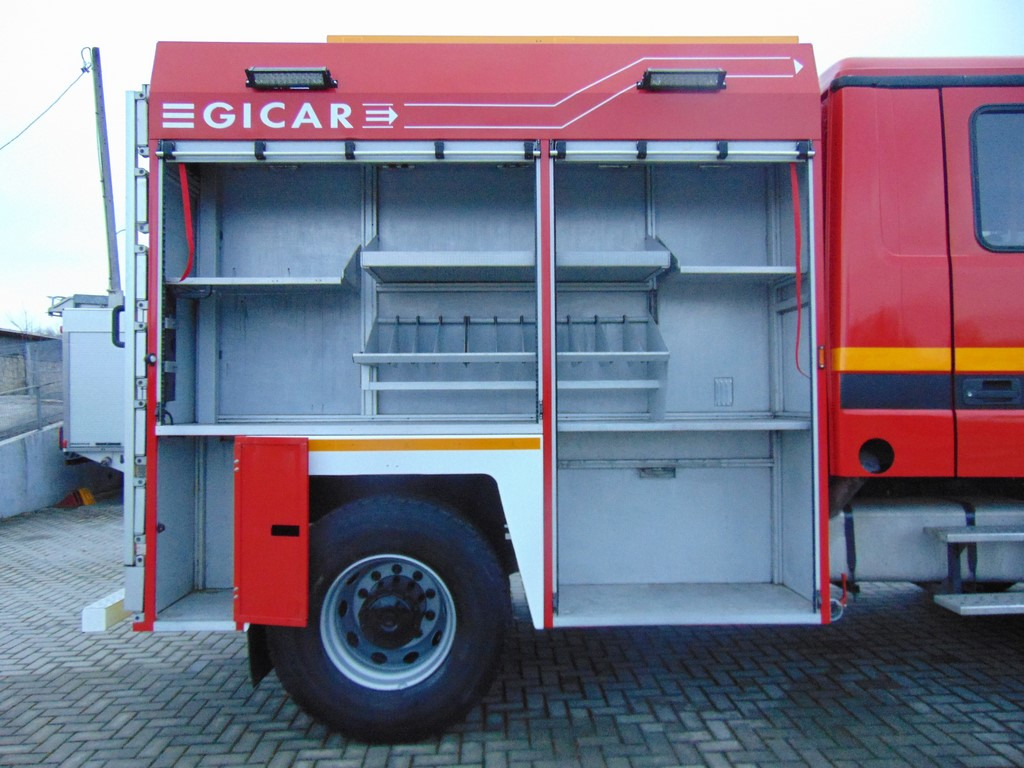 Fire truck MERCEDES-BENZ Actros 2031 V8 GICAR: picture 11 Fire truck MERCEDES-BENZ Actros 2031 V8 GICAR: picture 11