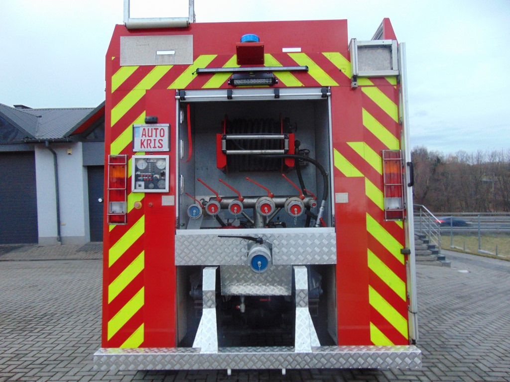 Fire truck MERCEDES-BENZ Actros 2031 V8 GICAR: picture 12 Fire truck MERCEDES-BENZ Actros 2031 V8 GICAR: picture 12