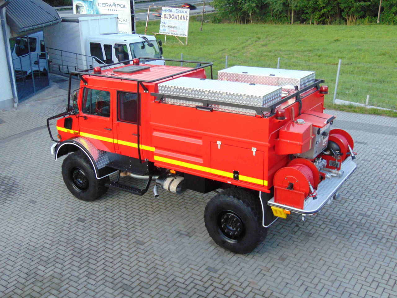 Fire truck MERCEDES-BENZ Unimog U5000 4x4 DESAUTEL - 5000 WATER !!!: picture 25