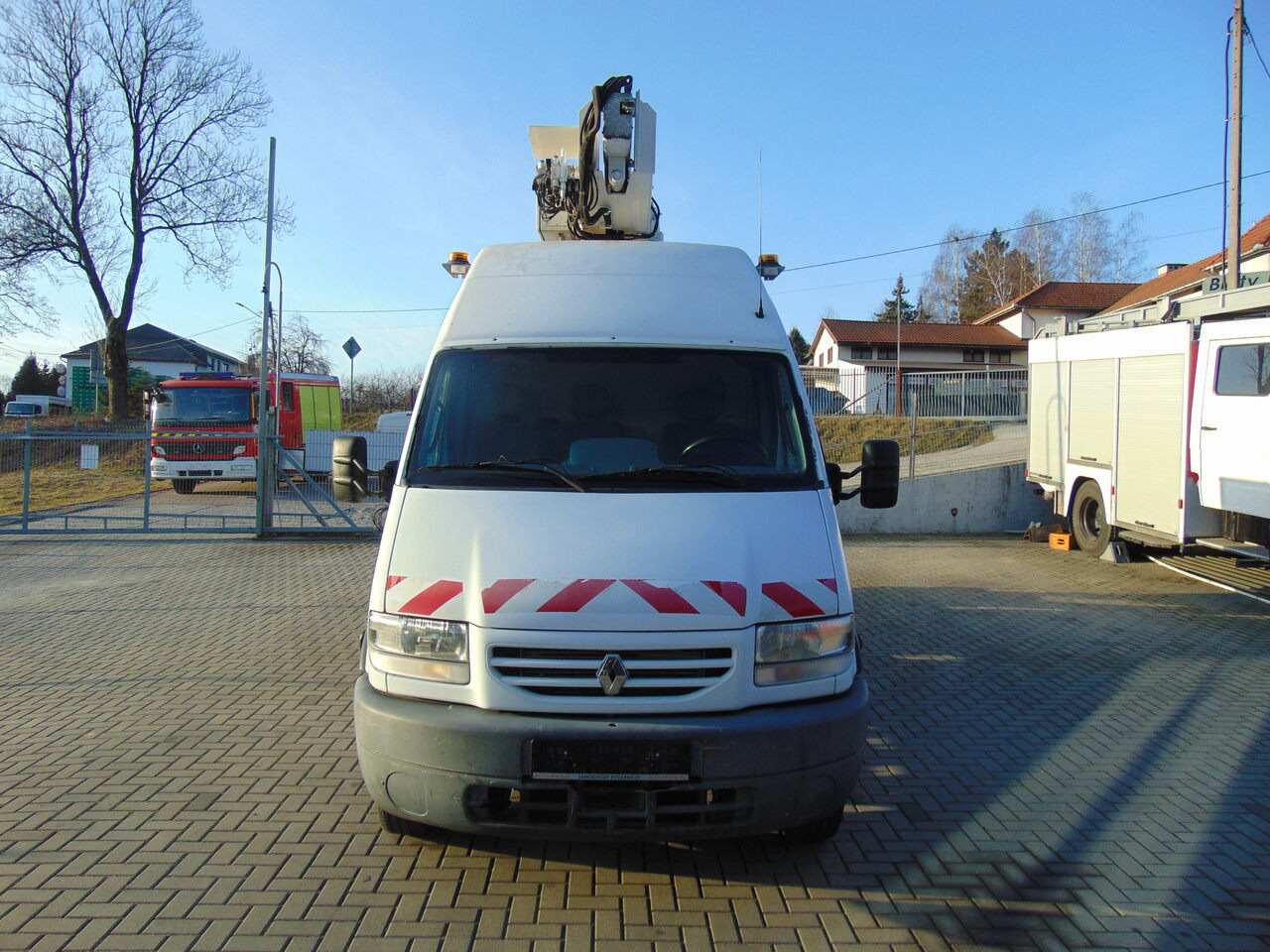 Aerial platform RENAULT Mascott 2,8dCi 110 L2H3 France Elevateur 152TTF 162TTF: picture 7