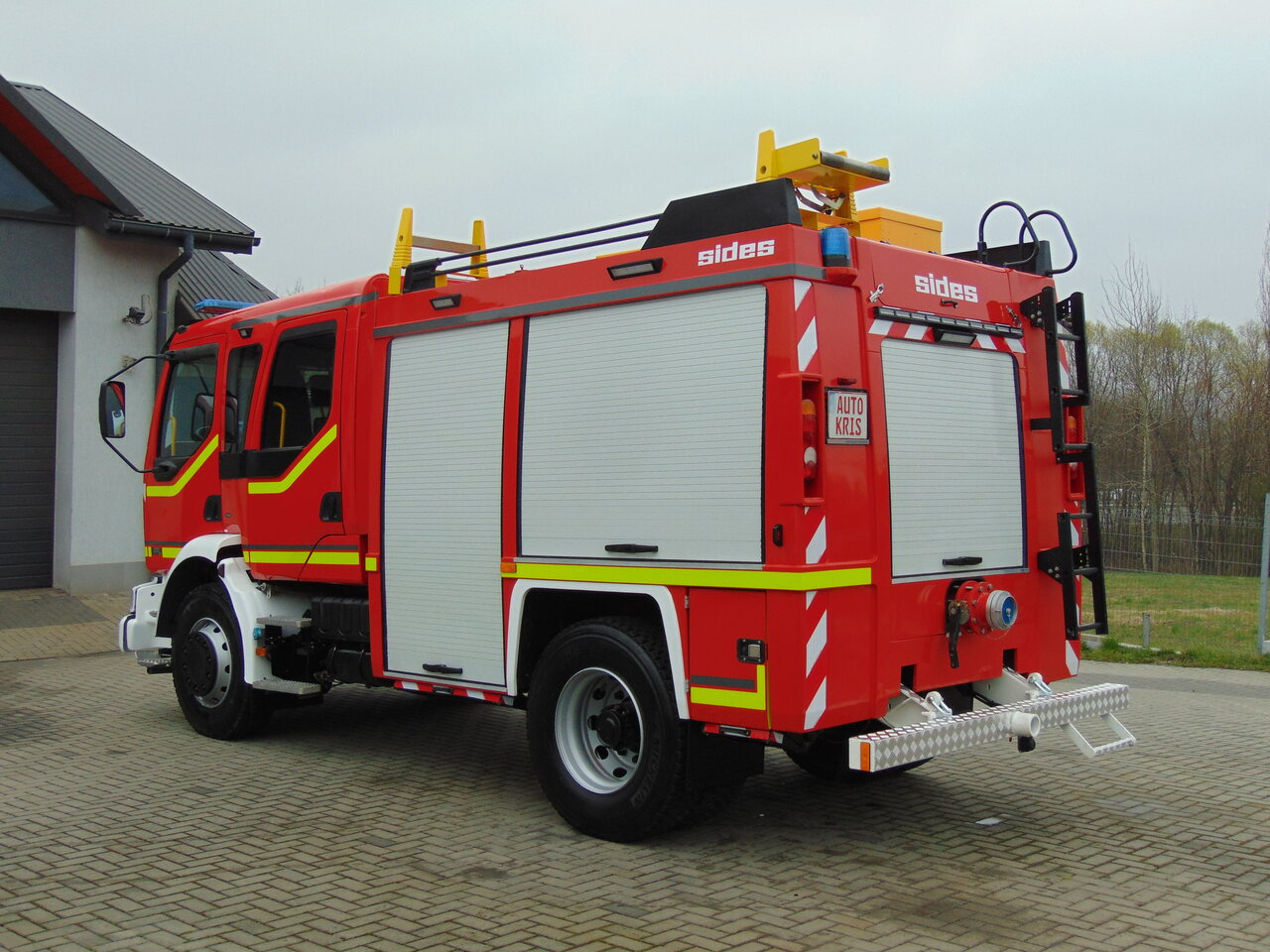 RENAULT Midlum 270dCi SIDES TOP - Fire truck: picture 3 RENAULT Midlum 270dCi SIDES TOP - Fire truck: picture 3