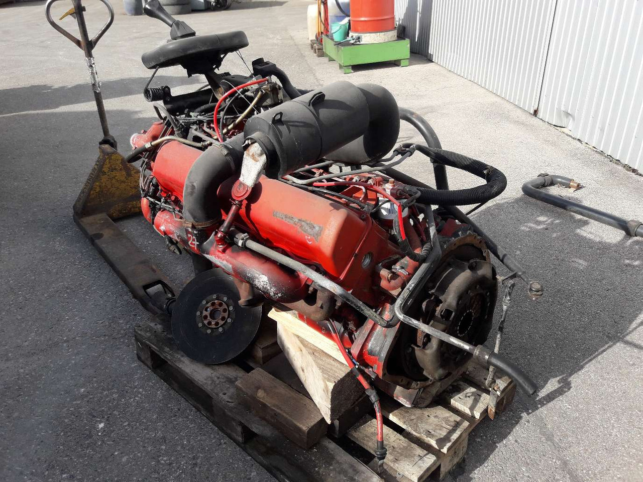 Ford 826F7FLA - Engine: picture 4 Ford 826F7FLA - Engine: picture 4