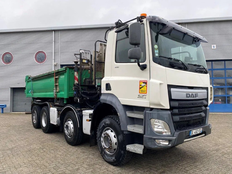 DAF CF410 / 8X4 / BIG AXLE / FULL-STEEL /2 SIDE TIPPER/ ONLY:363247 KM / AUTOMATIC / EURO-6 / 2014 - Crane truck: picture 2 DAF CF410 / 8X4 / BIG AXLE / FULL-STEEL /2 SIDE TIPPER/ ONLY:363247 KM / AUTOMATIC / EURO-6 / 2014 - Crane truck: picture 2