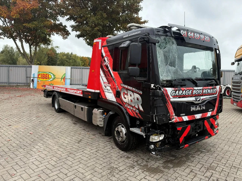 MAN TGL 12.250 / ENGINE RUNNING / ONLY:276364 KM / TOW-TRUCK / CLEPEL / WINCH / REMOTE / 6PERSONS / AUTOMATIC / EURO-6 / 2018 - Tow truck: picture 3 MAN TGL 12.250 / ENGINE RUNNING / ONLY:276364 KM / TOW-TRUCK / CLEPEL / WINCH / REMOTE / 6PERSONS / AUTOMATIC / EURO-6 / 2018 - Tow truck: picture 3