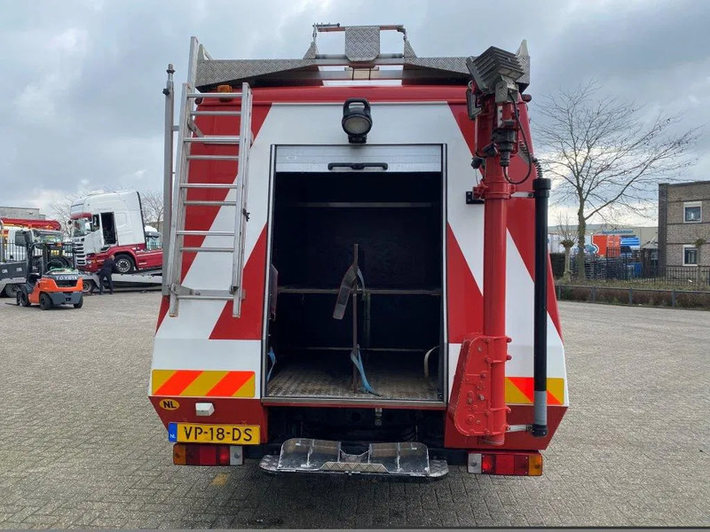 Mercedes-Benz 811D / NL VAN / DOUBLE CREWCAB / DOUBLE AIR REAR / TOP CONDITION / ONLY:16261 KM / MARGE!! / TUV:01-12-2025 / AUTOMATIC / 1992 - Fire truck: picture 5 Mercedes-Benz 811D / NL VAN / DOUBLE CREWCAB / DOUBLE AIR REAR / TOP CONDITION / ONLY:16261 KM / MARGE!! / TUV:01-12-2025 / AUTOMATIC / 1992 - Fire truck: picture 5