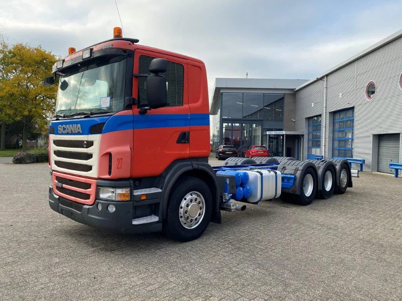 Scania G400 / 8X4 / 9TON FRONT AXLE / PTO / LIFT+LENKACHSE / ALCOA'S / AIRCO / MANUAL / EURO-5 / 2011 - Cab chassis truck: picture 1 Scania G400 / 8X4 / 9TON FRONT AXLE / PTO / LIFT+LENKACHSE / ALCOA'S / AIRCO / MANUAL / EURO-5 / 2011 - Cab chassis truck: picture 1