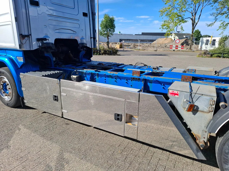 Cab chassis truck Scania R580 V8 / RETARDER / LIFT+LENKACHSE / FULL-AIR / PLATFORM 2000 KG / LEATHER / AIRCO / AUTOMATIC / EURO-6 / 2015: picture 8