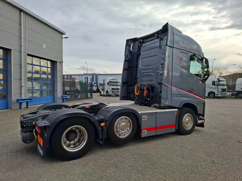 Volvo FH4-500 / I-SAVE / VEB+ / DYNAMIC STEERING / ONLY:590266 KM / NAVI / ACC / LWDS / LIFT AXLE / AUTOMATIC / EURO-6 / 2019 - Tractor unit: picture 5 Volvo FH4-500 / I-SAVE / VEB+ / DYNAMIC STEERING / ONLY:590266 KM / NAVI / ACC / LWDS / LIFT AXLE / AUTOMATIC / EURO-6 / 2019 - Tractor unit: picture 5