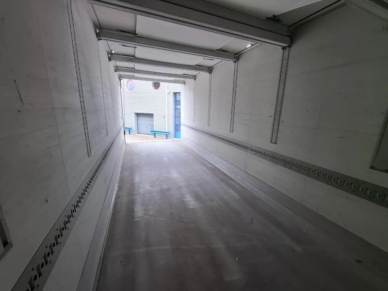 Lease a Volvo FM11-330 / VEB / LWDS / ONLY:442862 KM / CARRIER SUPRA 1250 / DOPPELSTOCK / PLATFORM 2TON / DATALOG / FULL-AIR / TOP CONDITION / Volvo FM11-330 / VEB / LWDS / ONLY:442862 KM / CARRIER SUPRA 1250 / DOPPELSTOCK / PLATFORM 2TON / DATALOG / FULL-AIR / TOP CONDITION /: picture 11 Lease a Volvo FM11-330 / VEB / LWDS / ONLY:442862 KM / CARRIER SUPRA 1250 / DOPPELSTOCK / PLATFORM 2TON / DATALOG / FULL-AIR / TOP CONDITION / Volvo FM11-330 / VEB / LWDS / ONLY:442862 KM / CARRIER SUPRA 1250 / DOPPELSTOCK / PLATFORM 2TON / DATALOG / FULL-AIR / TOP CONDITION /: picture 11