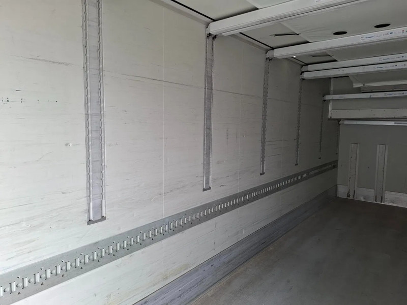 Lease a Volvo FM11-330 / VEB / LWDS / ONLY:442862 KM / CARRIER SUPRA 1250 / DOPPELSTOCK / PLATFORM 2TON / DATALOG / FULL-AIR / TOP CONDITION / Volvo FM11-330 / VEB / LWDS / ONLY:442862 KM / CARRIER SUPRA 1250 / DOPPELSTOCK / PLATFORM 2TON / DATALOG / FULL-AIR / TOP CONDITION /: picture 9 Lease a Volvo FM11-330 / VEB / LWDS / ONLY:442862 KM / CARRIER SUPRA 1250 / DOPPELSTOCK / PLATFORM 2TON / DATALOG / FULL-AIR / TOP CONDITION / Volvo FM11-330 / VEB / LWDS / ONLY:442862 KM / CARRIER SUPRA 1250 / DOPPELSTOCK / PLATFORM 2TON / DATALOG / FULL-AIR / TOP CONDITION /: picture 9