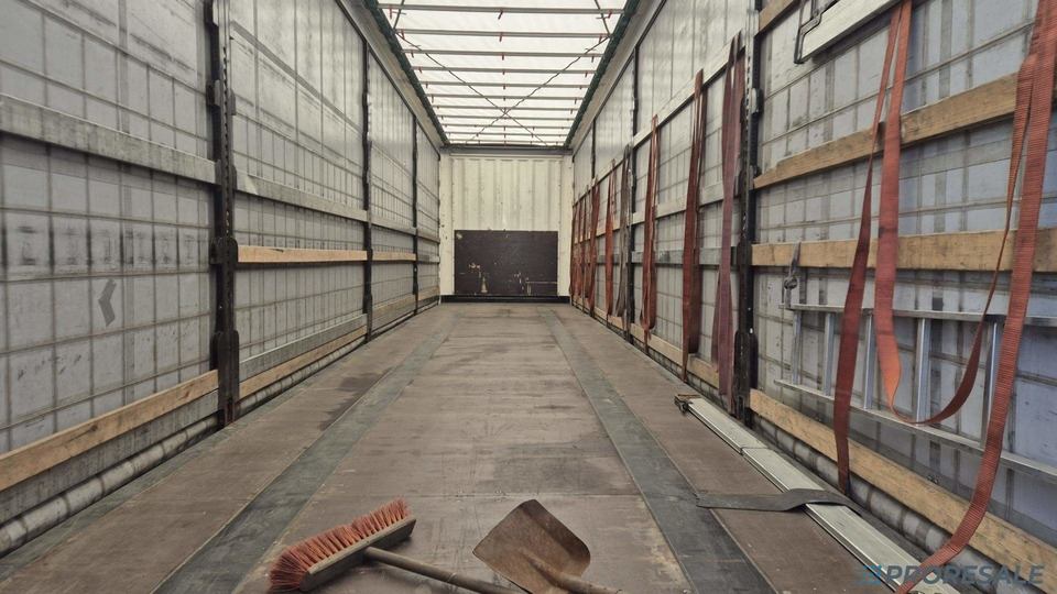 KRONE SD MEGA LINER SDP 27 - Curtainsider semi-trailer: picture 4 KRONE SD MEGA LINER SDP 27 - Curtainsider semi-trailer: picture 4