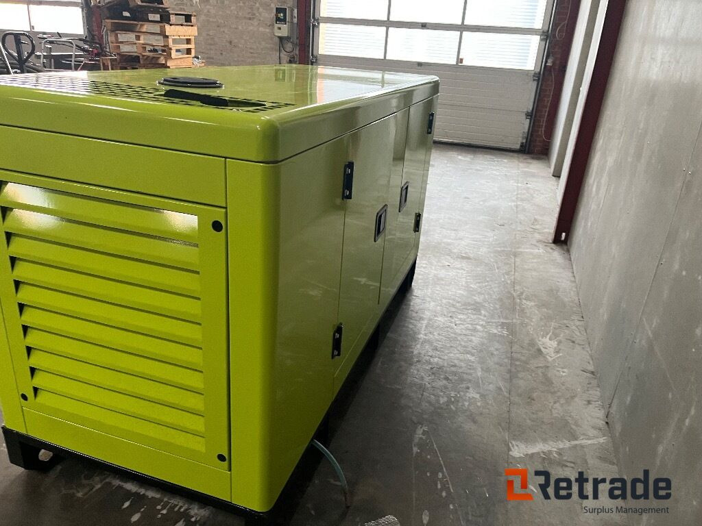 Generator Compal Power VG-R30 Generator - Construction machinery: picture 5 Generator Compal Power VG-R30 Generator - Construction machinery: picture 5