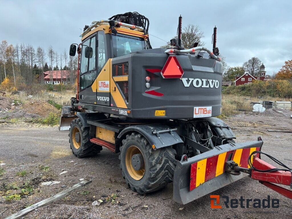 Grävmaskin Volvo EWR150 E - 2017 med tillbehör - Wheel excavator: picture 4 Grävmaskin Volvo EWR150 E - 2017 med tillbehör - Wheel excavator: picture 4