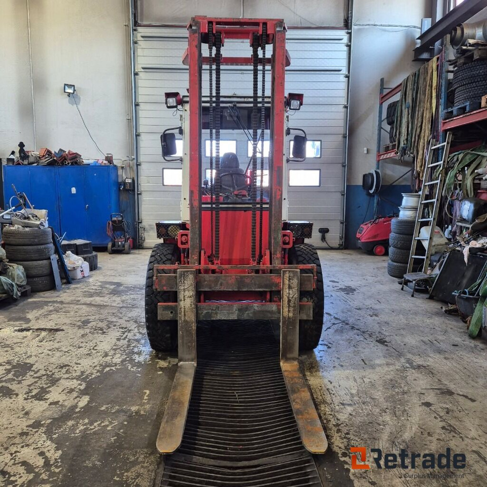 Gaffeltruck MANITOU MC 30 - Industrial equipment: picture 2 Gaffeltruck MANITOU MC 30 - Industrial equipment: picture 2