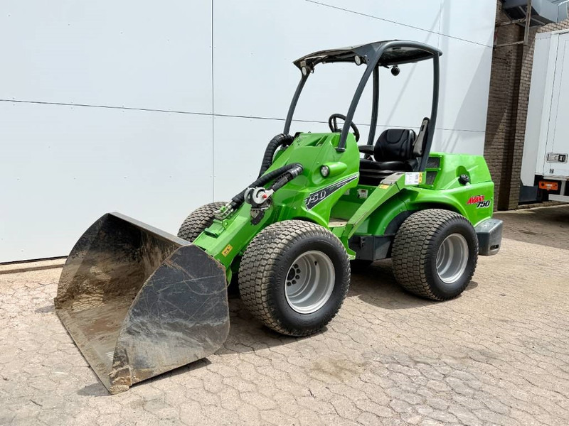 Avant M750 Opti Drive - Bucket + Jib + Forks - Telescopic wheel loader: picture 3 Avant M750 Opti Drive - Bucket + Jib + Forks - Telescopic wheel loader: picture 3