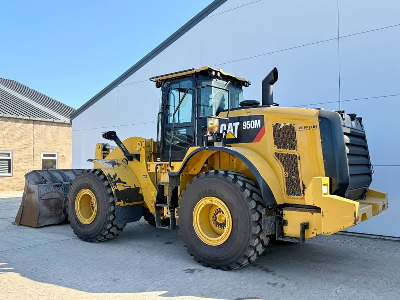 Cat 950M - New Michelin Tyres / German Machine - Wheel loader: picture 3 Cat 950M - New Michelin Tyres / German Machine - Wheel loader: picture 3