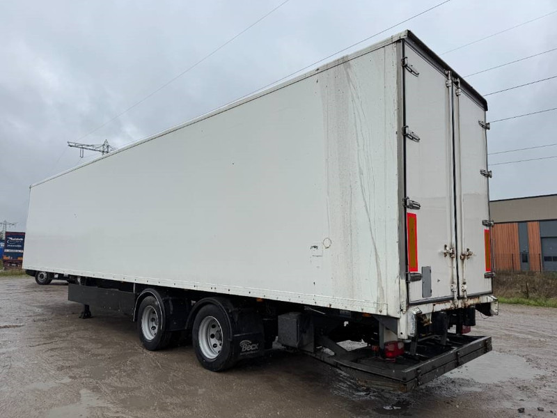 Fruehauf ONCRK 32-220 A - Taillift / Forced Steering - Closed box semi-trailer: picture 2 Fruehauf ONCRK 32-220 A - Taillift / Forced Steering - Closed box semi-trailer: picture 2