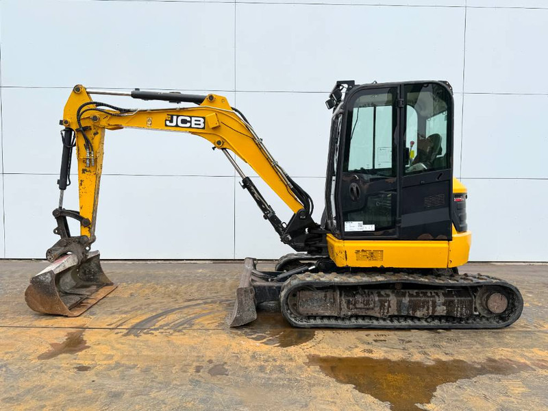 JCB 48Z-1 - Hammer Lines / Quick Coupler - Mini excavator: picture 1 JCB 48Z-1 - Hammer Lines / Quick Coupler - Mini excavator: picture 1