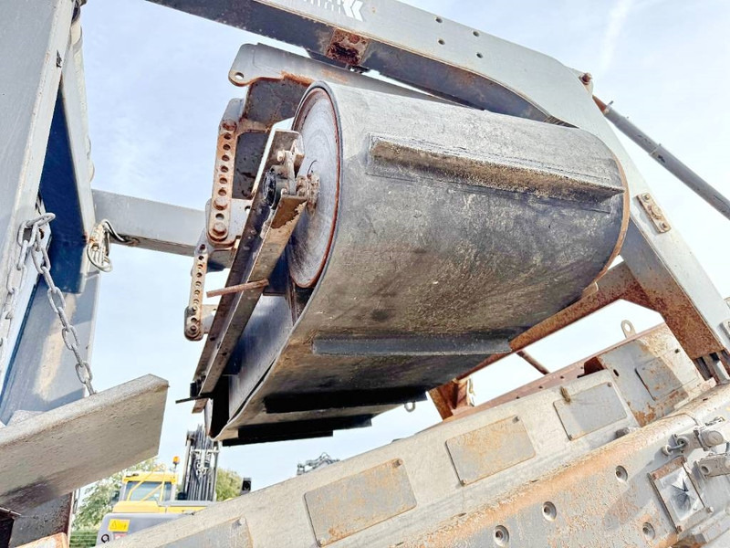 Mobile crusher Kleemann MR110Z EVO - NEW ENGINE RUN 2.616 HOURS: picture 13