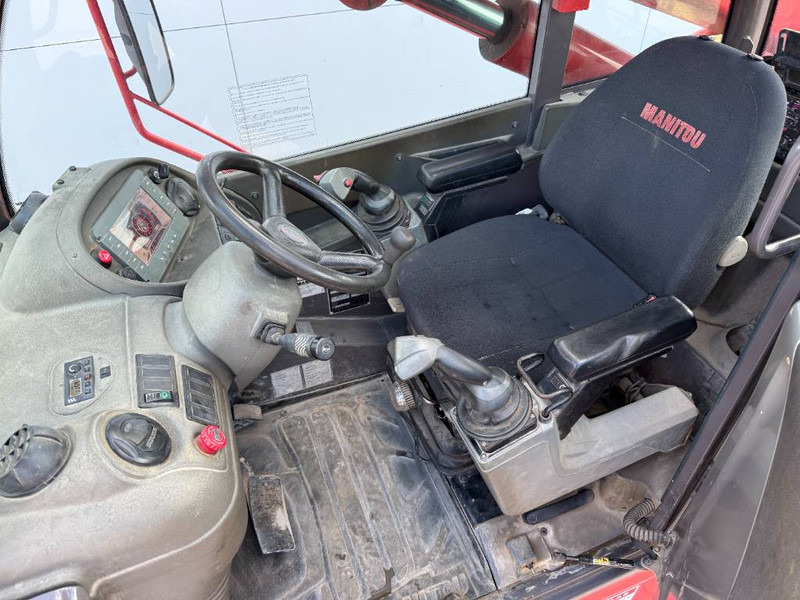 Telescopic handler Manitou MRT2150+ Privilege - Remote Control / 4x4x4 / AC: picture 8