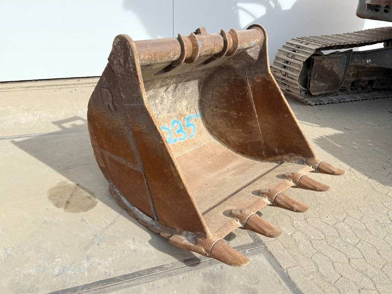 Crawler excavator Volvo ECR235EL - Triple Boom / 2 Buckets Included: picture 14
