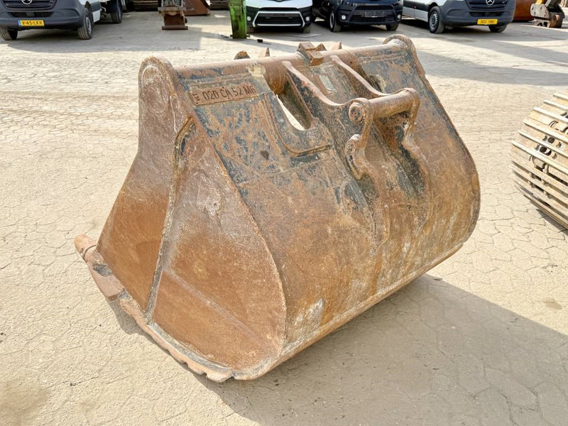 Crawler excavator Volvo ECR235EL - Triple Boom / 2 Buckets Included: picture 15