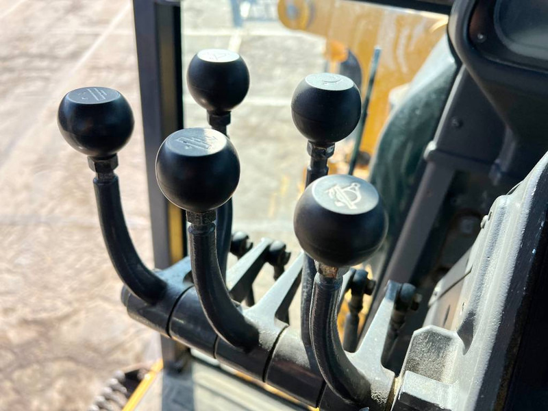 Grader Volvo G946B 6x6 - Perfect machine: picture 8