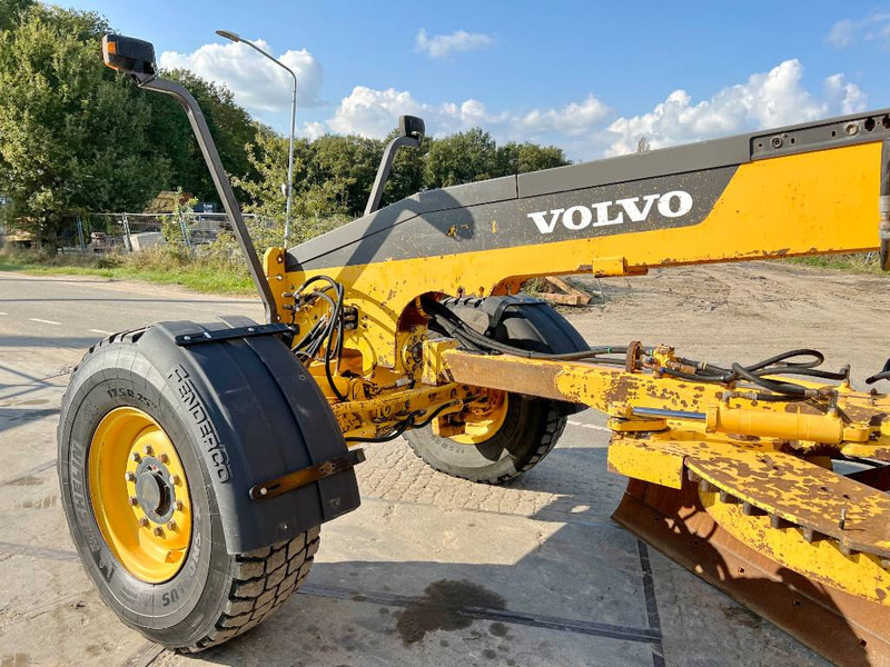Grader Volvo G946B 6x6 - Perfect machine: picture 11