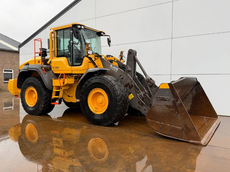 Wheel loader Volvo L120H - 3rd Function / Weight System: picture 7
