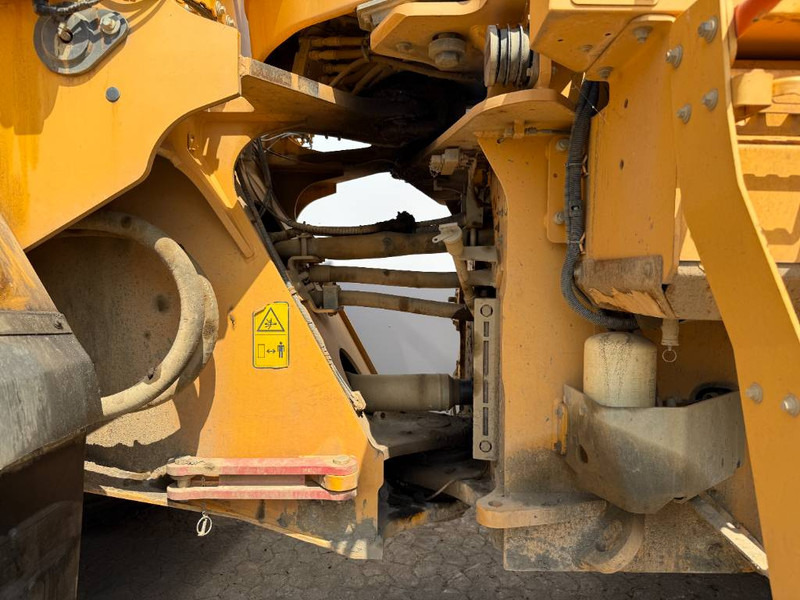 Wheel loader Volvo L150H - German Machine / Automatic Greasing: picture 20