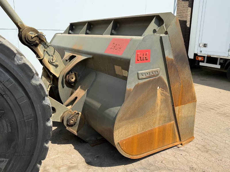 Wheel loader Volvo L150H - German Machine / Automatic Greasing: picture 17