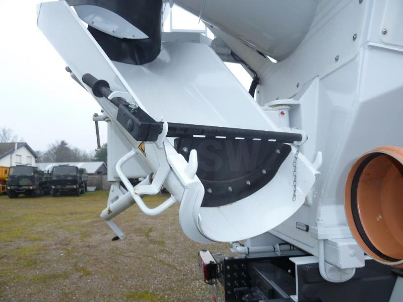 Lease a Mercedes arocs Mercedes arocs: picture 9