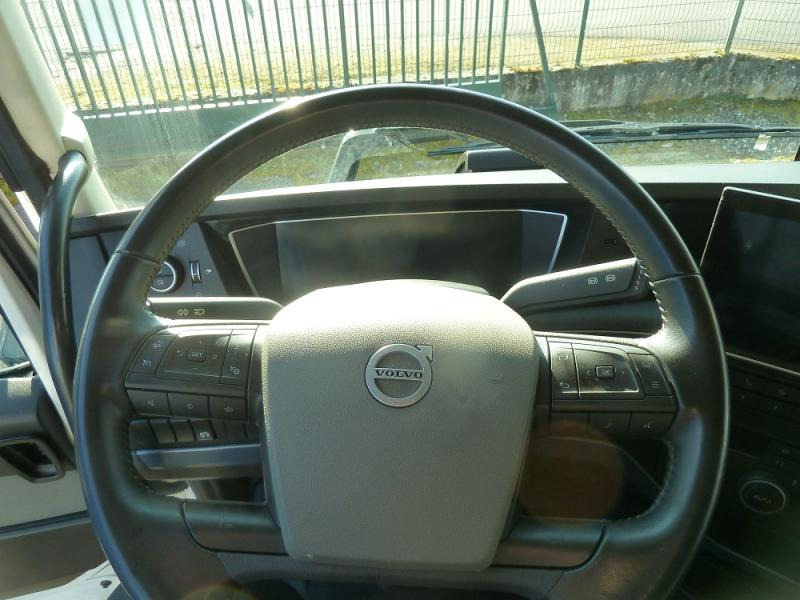 Lease a Volvo FH 500 Volvo FH 500: picture 12