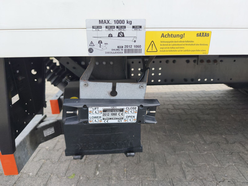 Box truck MAN TGL 8.190 Koffer gFH AHK LBW Euro 6 4x2 (11): picture 16