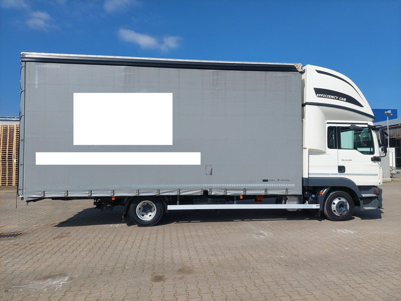 MAN TGL 8.220 - Curtainsider truck: picture 4 MAN TGL 8.220 - Curtainsider truck: picture 4