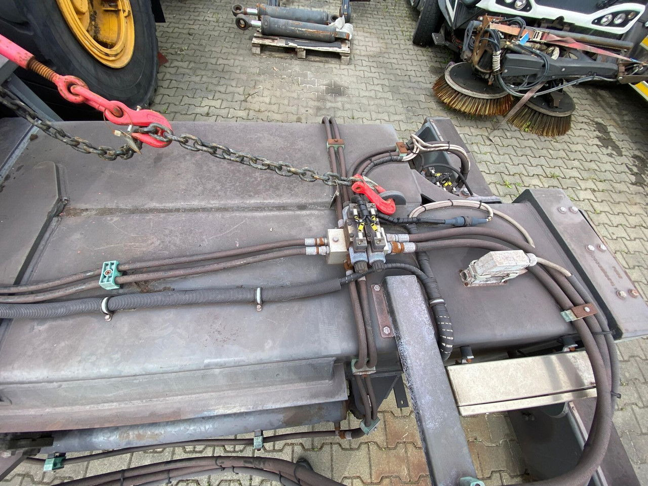 Attachment for Reach stacker Diversen 817-8787 / 45000KG / 1 Owner / Fully Functional Elme 817-8787 / 45000KG: picture 17