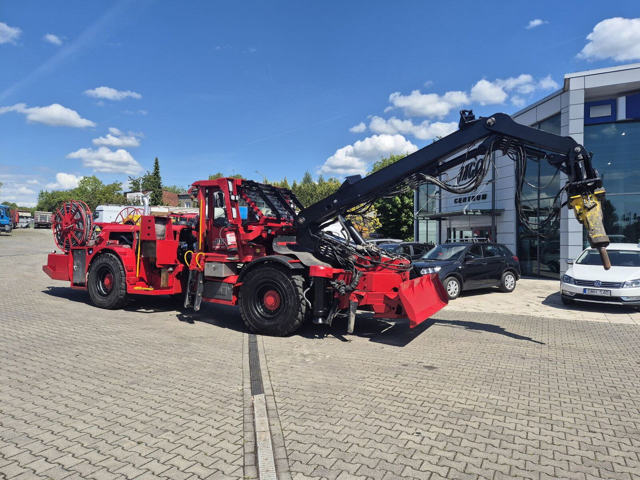 JAMA Diversen SBU8000 / Scaler / Epiroc Hammer Jama SBU8000 / Scaler / Epiroc Hammer - Mining machinery: picture 2 JAMA Diversen SBU8000 / Scaler / Epiroc Hammer Jama SBU8000 / Scaler / Epiroc Hammer - Mining machinery: picture 2