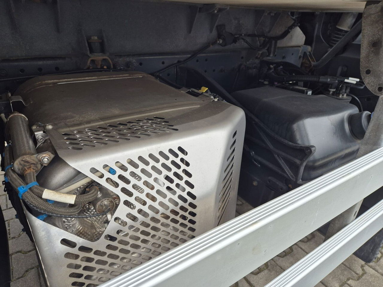 Box truck MAN TGM 15.250 Warranty ALL Europe: picture 24