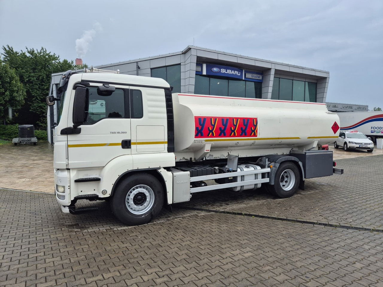 Tank truck MAN TGS 18.360 OIL Transport / Good Condition: picture 15