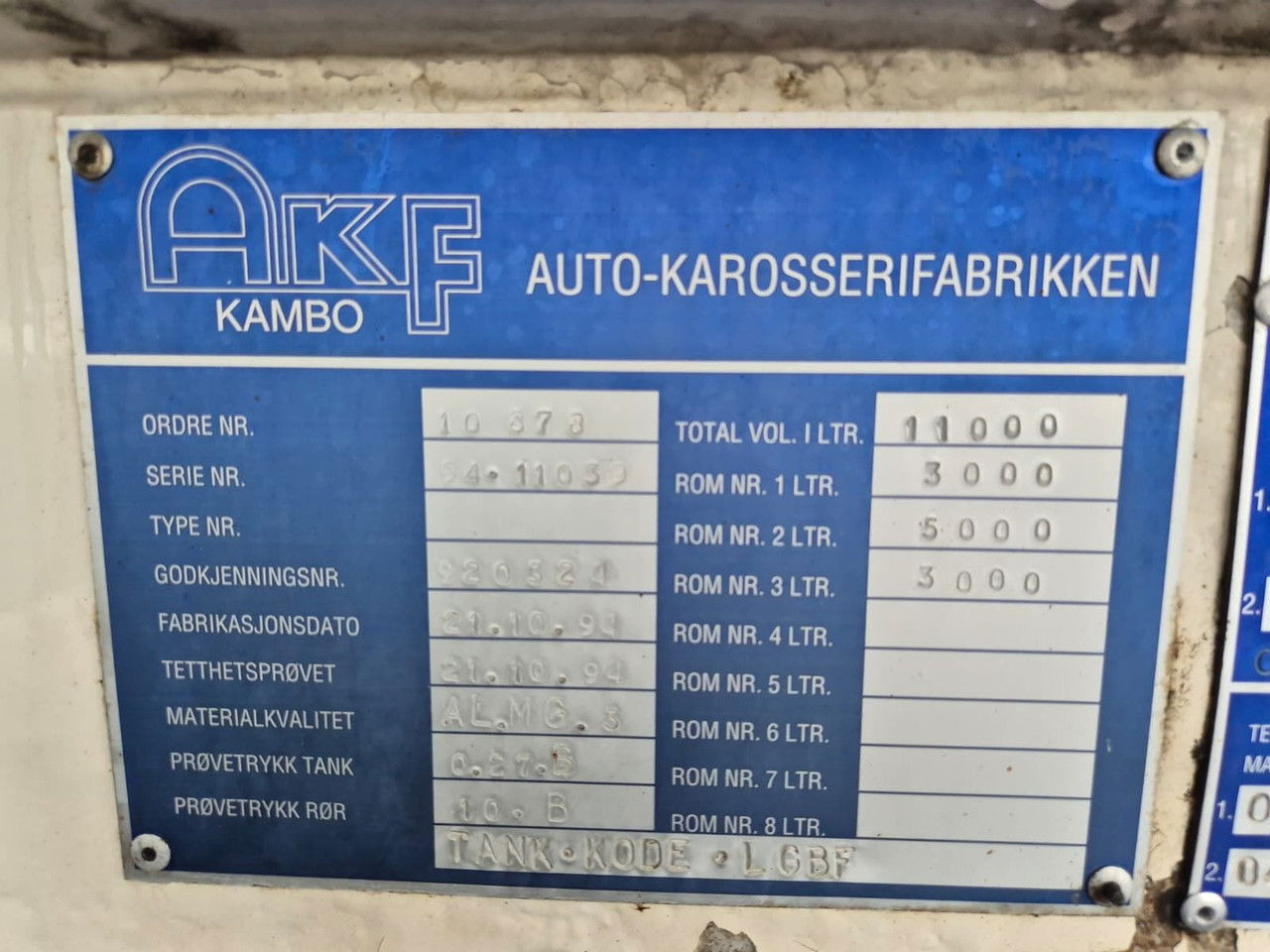 Tank truck MAN TGS 18.360 OIL Transport / Good Condition: picture 27