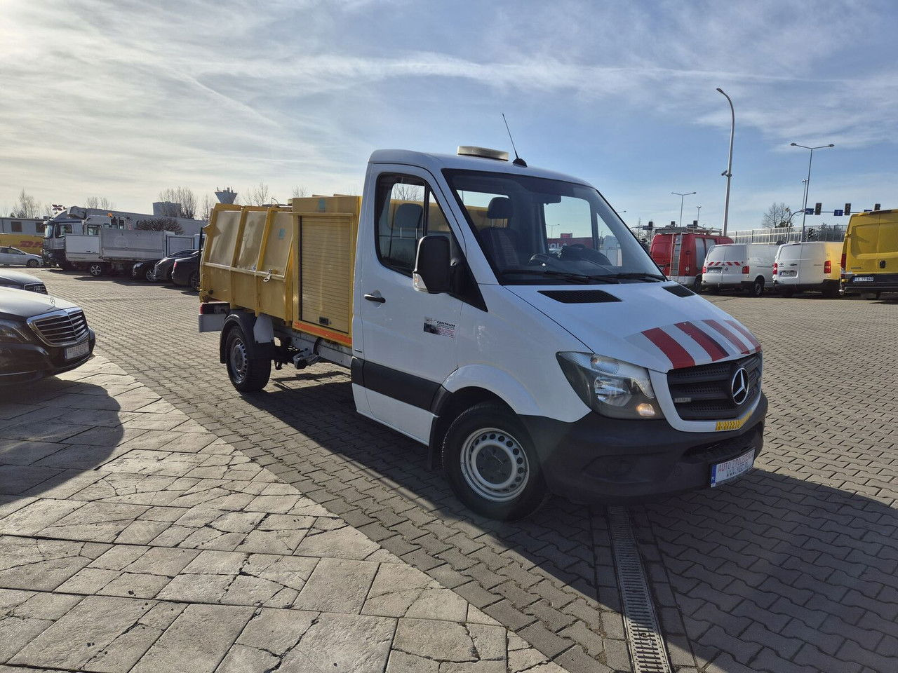 Mercedes-Benz Sprinter 316 CDi Aut. / Hummel HU2 / Webasto / 1 Owner - Garbage truck: picture 5 Mercedes-Benz Sprinter 316 CDi Aut. / Hummel HU2 / Webasto / 1 Owner - Garbage truck: picture 5