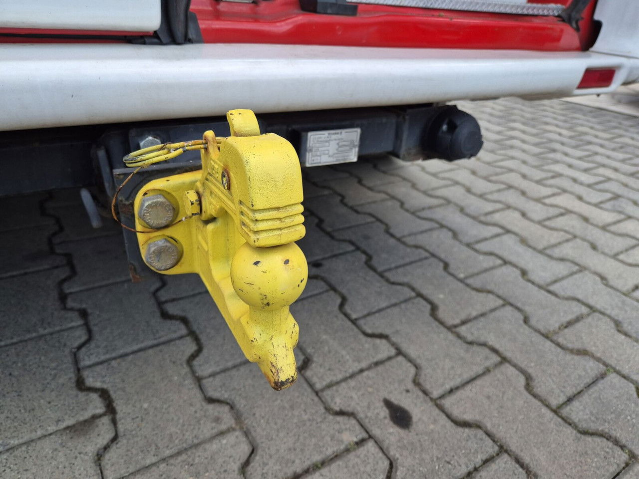 New Fire truck RENAULT Renault Master 2.5 DCi / Only 25TKM / Like NEW / WE Have 3 THE Same: picture 24 New Fire truck RENAULT Renault Master 2.5 DCi / Only 25TKM / Like NEW / WE Have 3 THE Same: picture 24