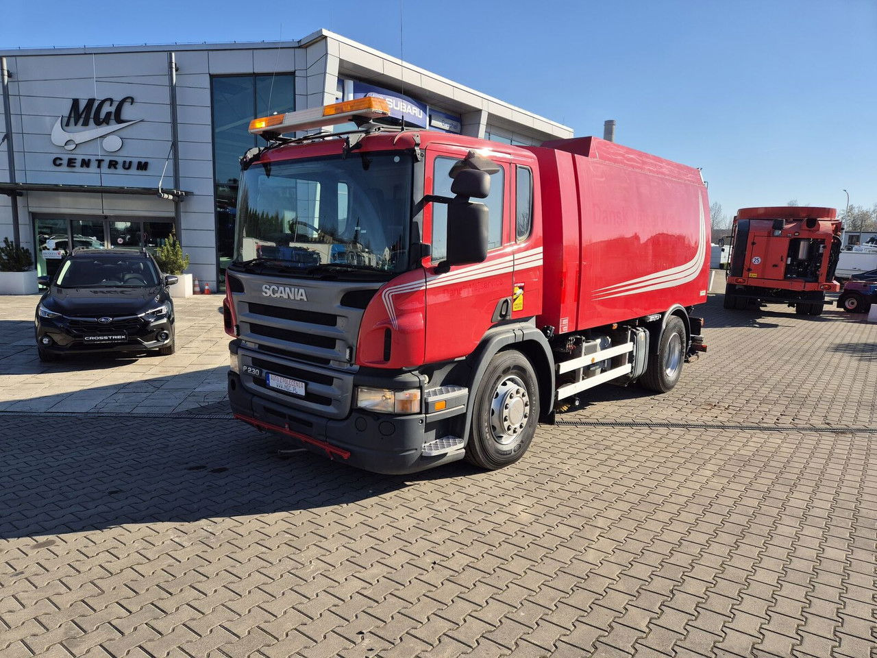 Scania P230 4X2 / Sweeper / Johnston VX800 / Sprayer / LOW Mileage / Scania P230 4X2 / Sweeper / Johnston VX800 / Sprayer / LOW Mileage / - Road sweeper: picture 1 Scania P230 4X2 / Sweeper / Johnston VX800 / Sprayer / LOW Mileage / Scania P230 4X2 / Sweeper / Johnston VX800 / Sprayer / LOW Mileage / - Road sweeper: picture 1