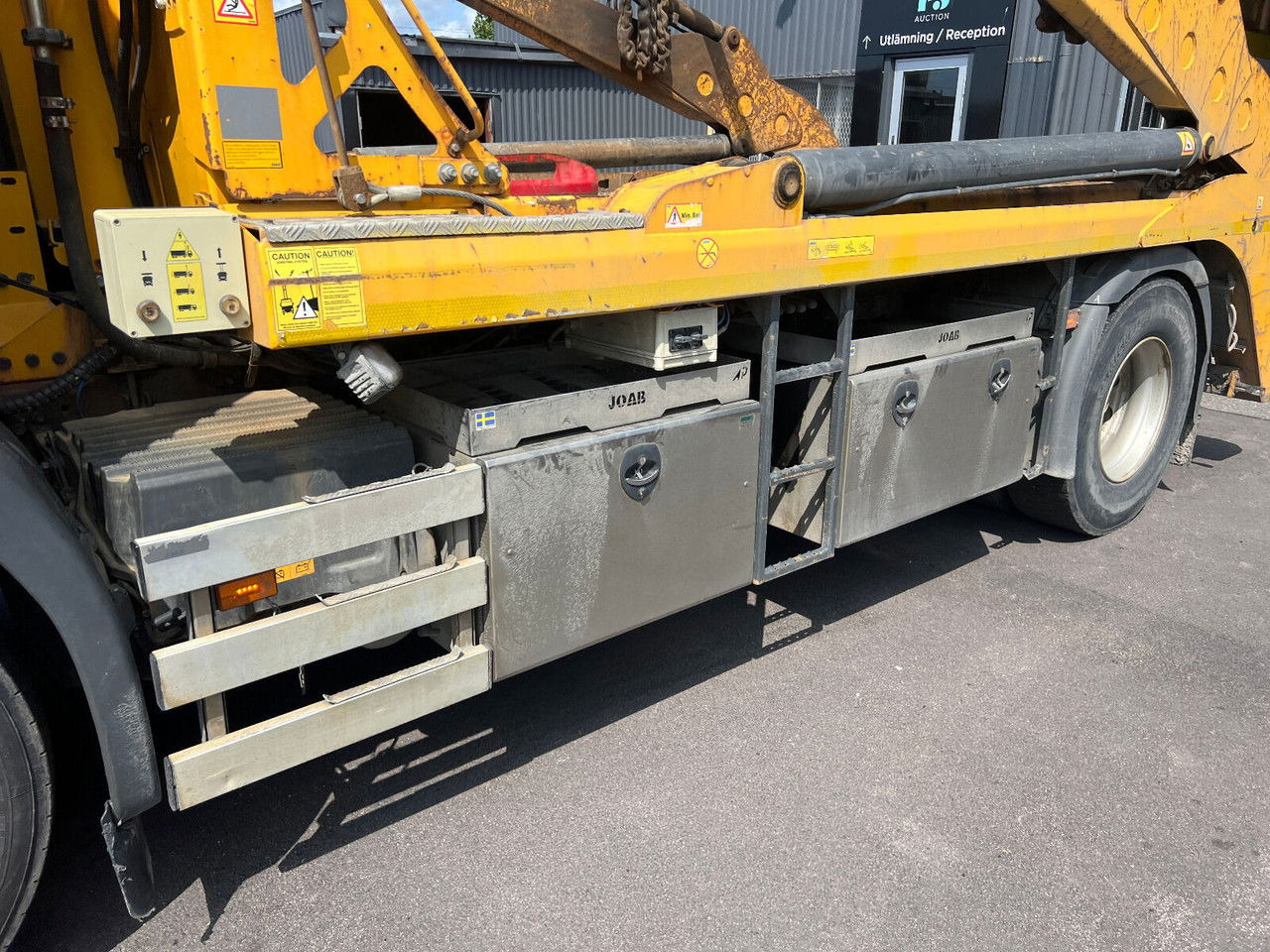 Container transporter/ Swap body truck Scania P280 4X2 / Skipper / Joab / 1 OW / Very Good Condition / Service: picture 10