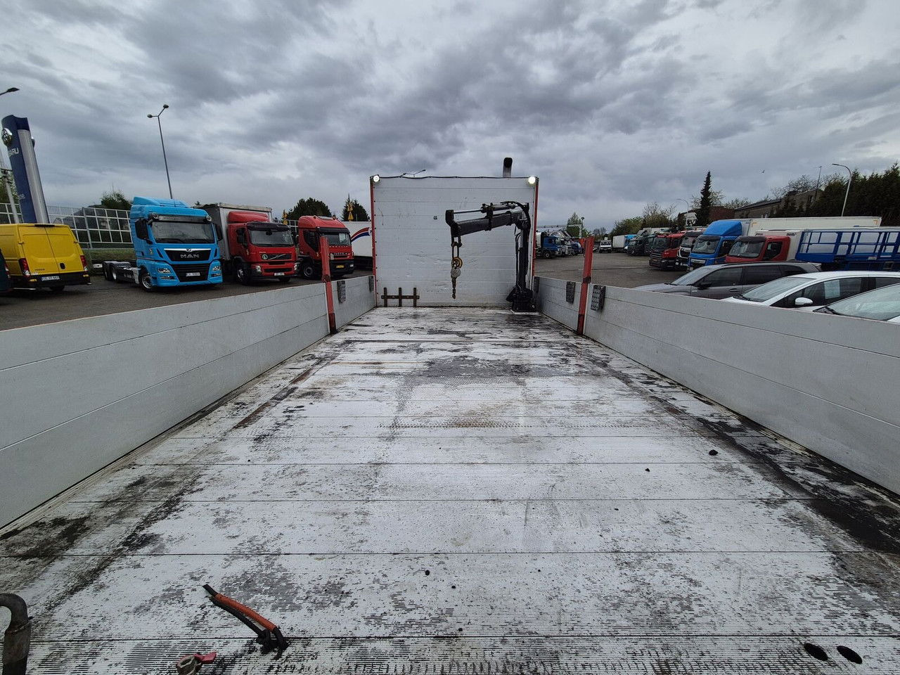 Lease a  Volvo FM 330 HDS Hiab / 1 Owner / Euro 6 / Serviced Volvo FM 330 HDS Hiab / 1 Owner / Euro 6 / Serviced: picture 18