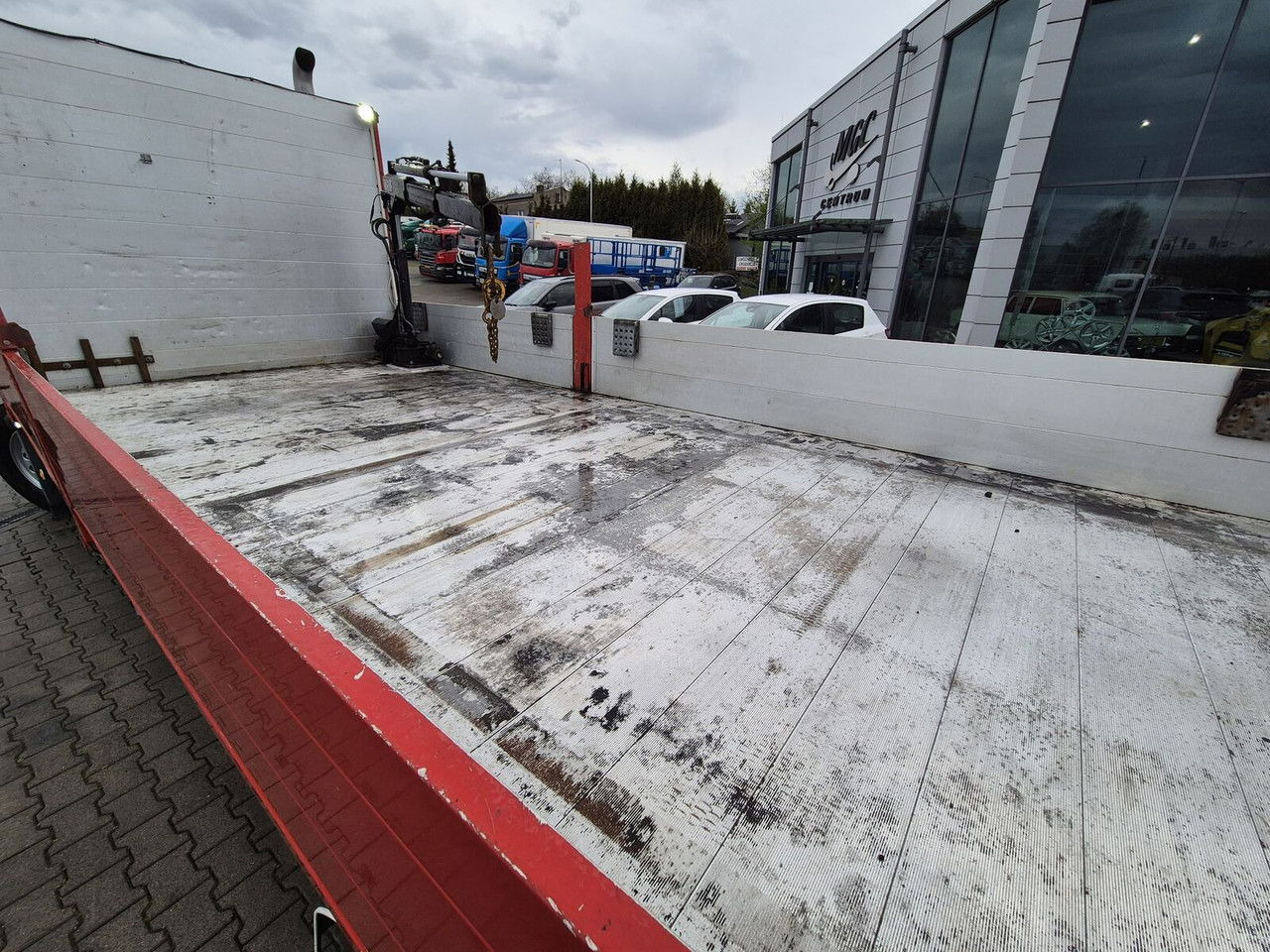 Lease a  Volvo FM 330 HDS Hiab / 1 Owner / Euro 6 / Serviced Volvo FM 330 HDS Hiab / 1 Owner / Euro 6 / Serviced: picture 24