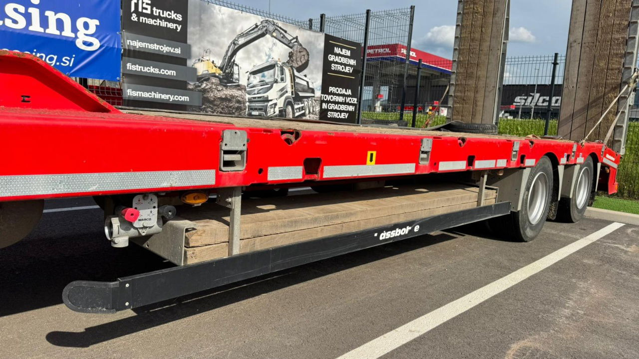 Diversen SM4 Lowdeck 4-Axle Trailer - air suspension - Low loader trailer: picture 2 Diversen SM4 Lowdeck 4-Axle Trailer - air suspension - Low loader trailer: picture 2