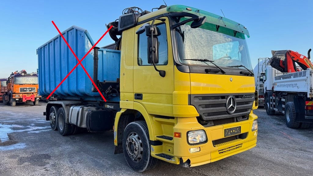 Mercedes-Benz Actros 2546 6x2 abroll - retarder - front spring - Container transporter/ Swap body truck: picture 2 Mercedes-Benz Actros 2546 6x2 abroll - retarder - front spring - Container transporter/ Swap body truck: picture 2