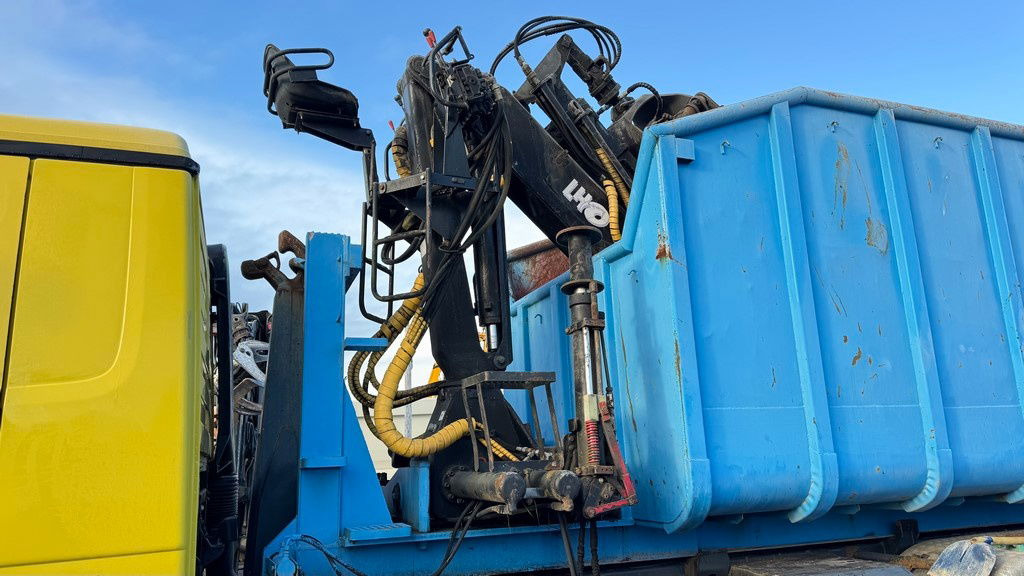 Mercedes-Benz Actros 2546 6x2 abroll tipper - crane LIV - scissors - retarder - lifting axle - Container transporter/ Swap body truck: picture 3 Mercedes-Benz Actros 2546 6x2 abroll tipper - crane LIV - scissors - retarder - lifting axle - Container transporter/ Swap body truck: picture 3