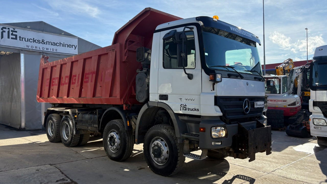 Mercedes-Benz Actros 4141 K 8x6 tipper - 19m3 - spring suspension - Tipper: picture 2 Mercedes-Benz Actros 4141 K 8x6 tipper - 19m3 - spring suspension - Tipper: picture 2